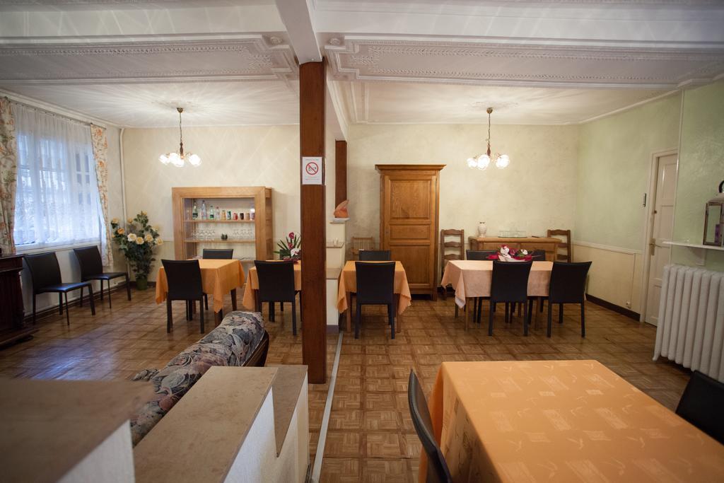 Hotel De La Cite Châlons-en-Champagne Kültér fotó