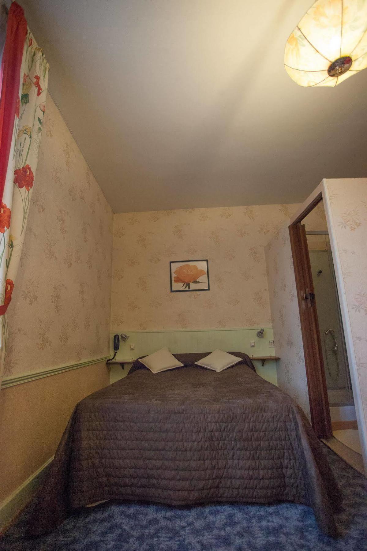 Hotel De La Cite Châlons-en-Champagne Kültér fotó