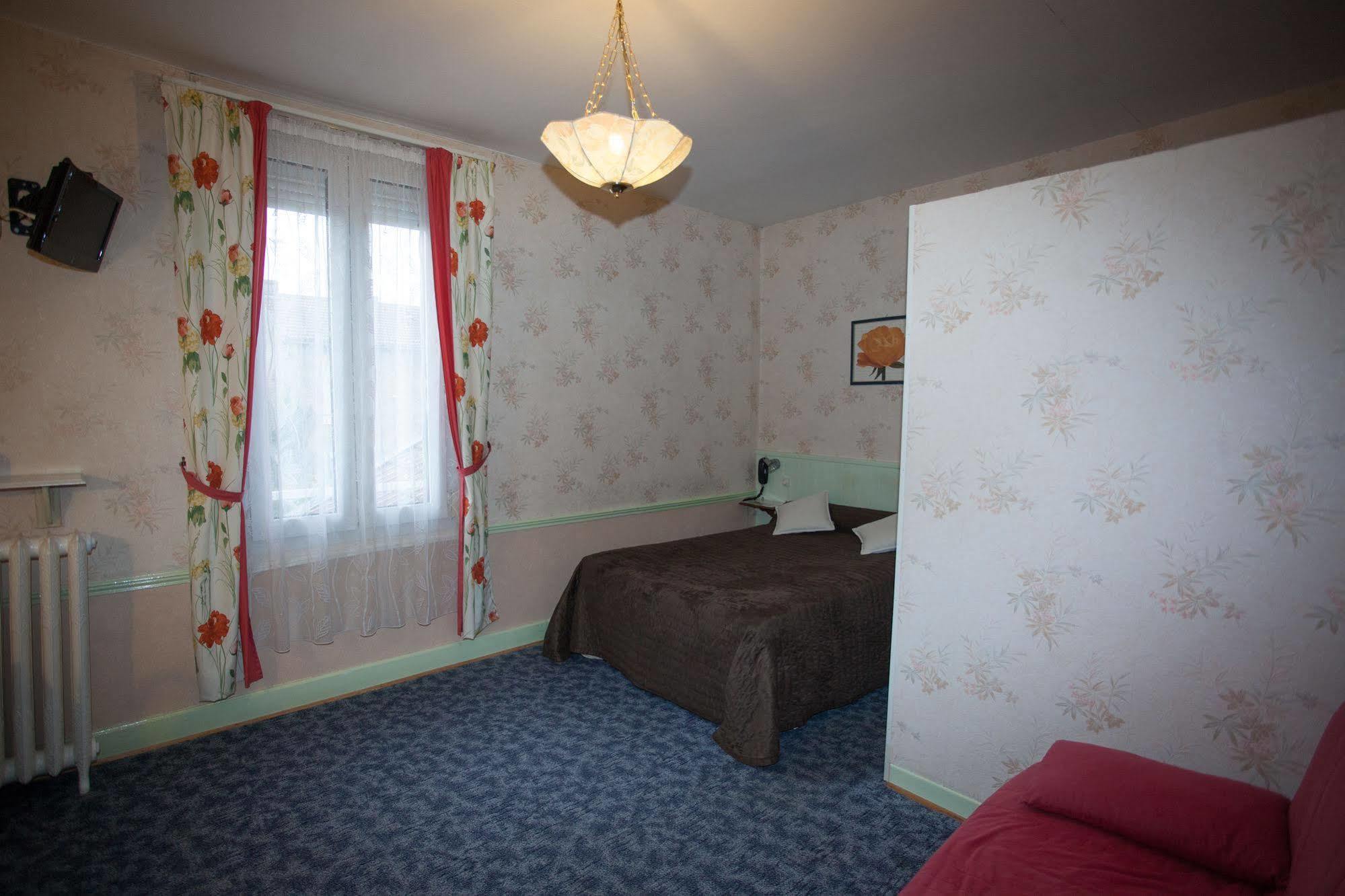 Hotel De La Cite Châlons-en-Champagne Kültér fotó