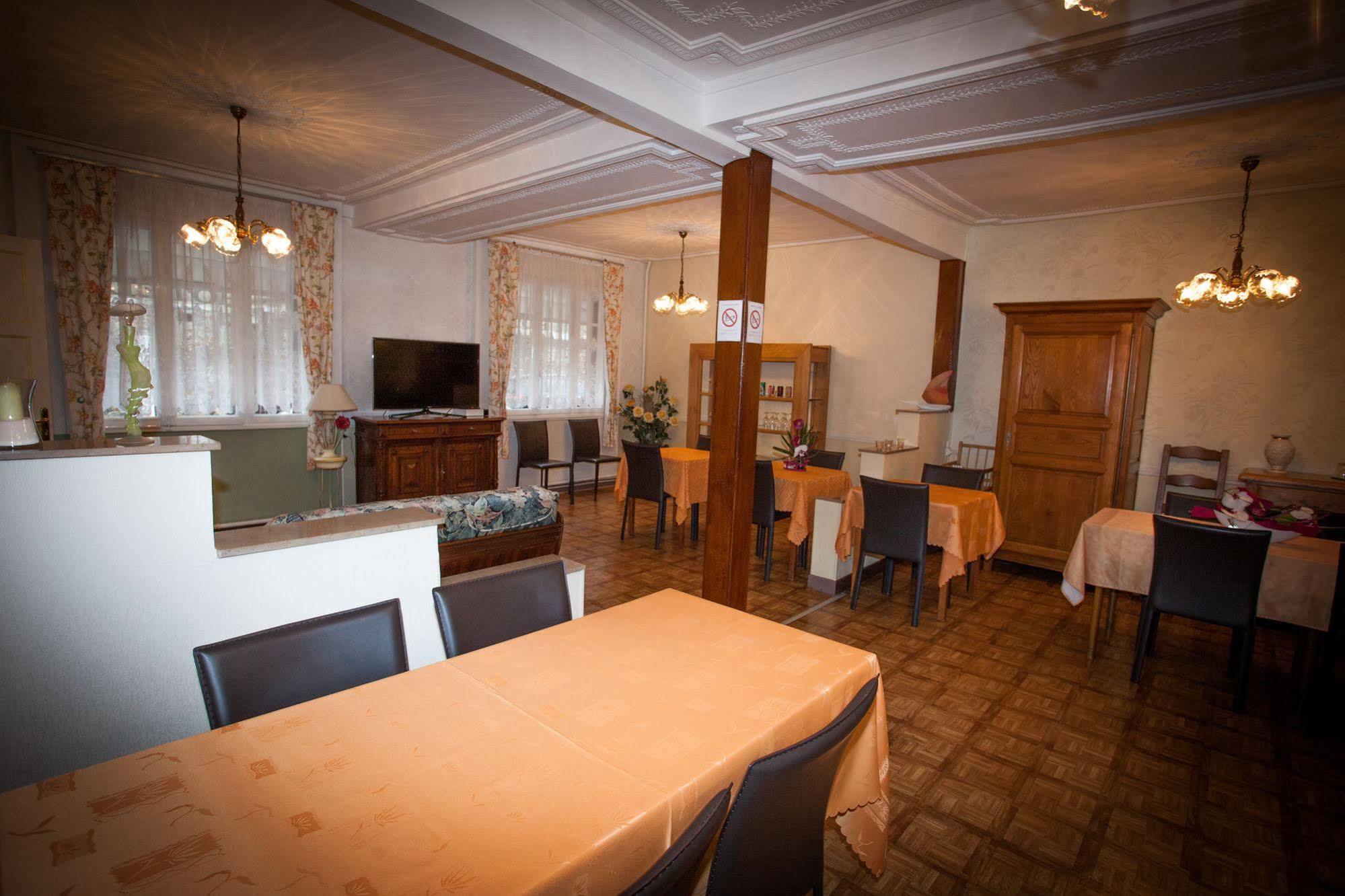 Hotel De La Cite Châlons-en-Champagne Kültér fotó